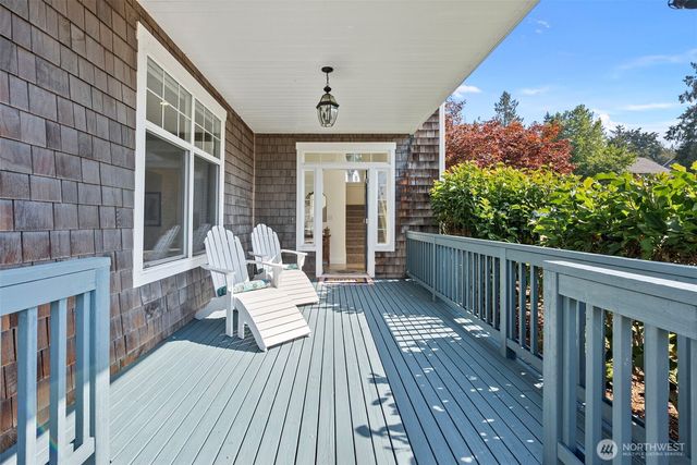 5396 E Blaisdell Lane, Port Orchard, WA 98366