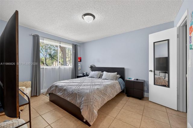 3400 N Pinewalk Dr N 923, Margate, FL 33063