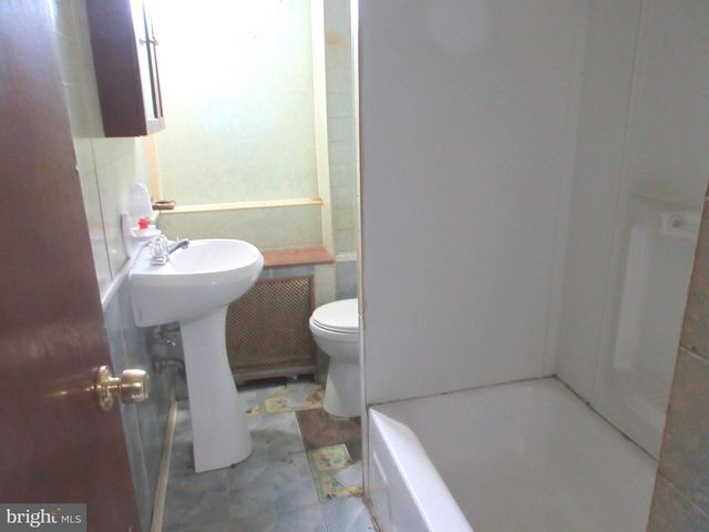 4472 E THOMPSON ST, Philadelphia, PA 19137