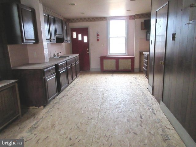 4472 E THOMPSON ST, Philadelphia, PA 19137