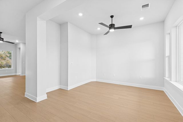 388 Rees Landing RD, Spicewood, TX 78669