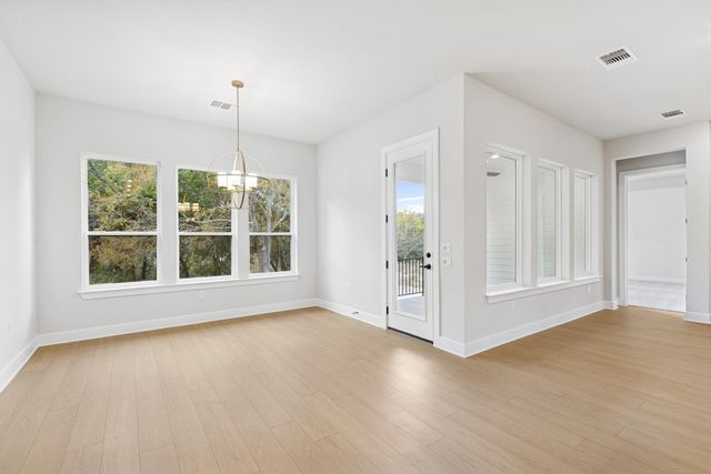 388 Rees Landing RD, Spicewood, TX 78669