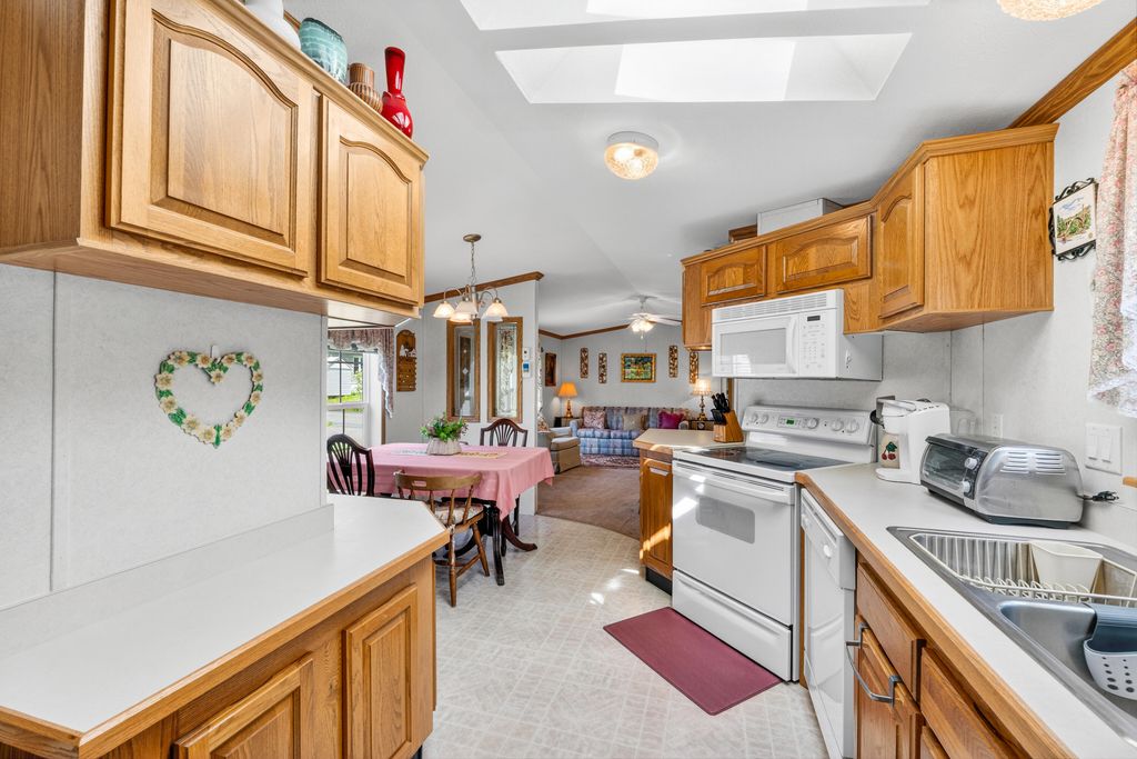 100 Anna Robert Circle, Wells, ME 04090 — photo 2