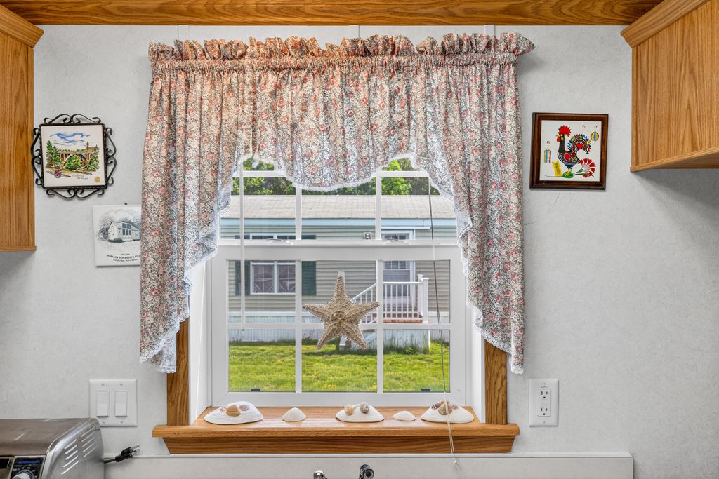 100 Anna Robert Circle, Wells, ME 04090 — photo 3