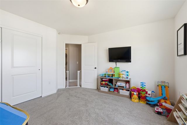 3014 Hillsboro Drive SW, Cedar Rapids, IA 52404