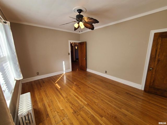 1622 18TH Avenue 24, Rock Island, IL 61201