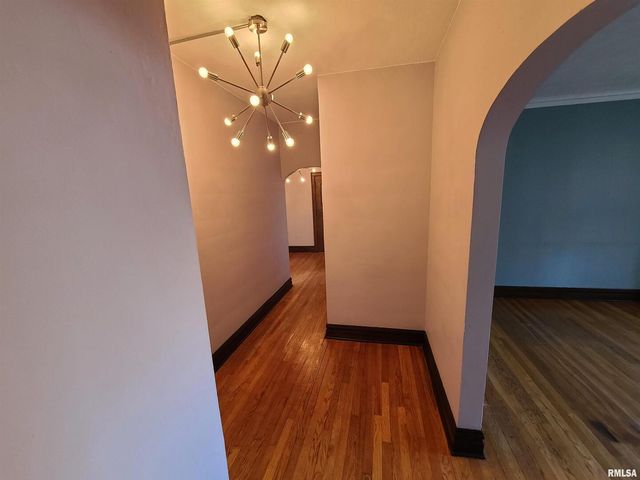 1622 18TH Avenue 24, Rock Island, IL 61201