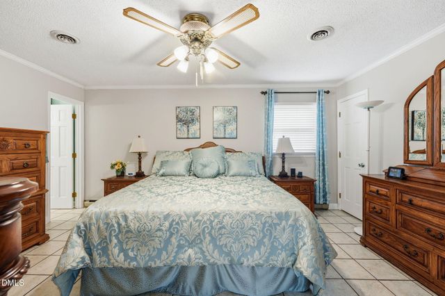 1766 Robinhood Drive, Burlington, NC 27217