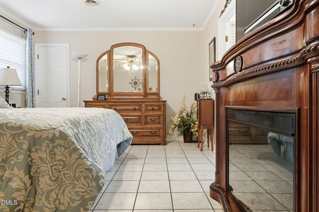 1766 Robinhood Drive, Burlington, NC 27217