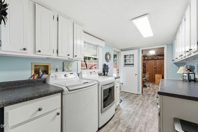 1766 Robinhood Drive, Burlington, NC 27217