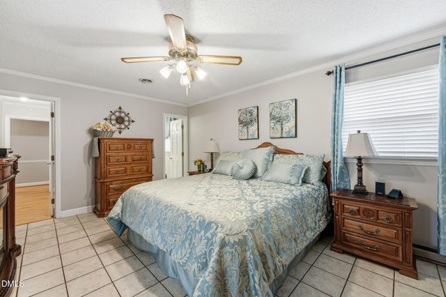 1766 Robinhood Drive, Burlington, NC 27217