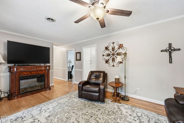 1766 Robinhood Drive, Burlington, NC 27217