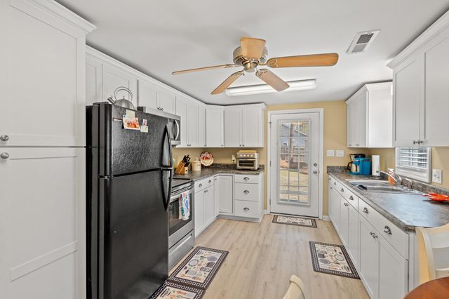 724 5th Ave. S, Surfside Beach, SC 29575