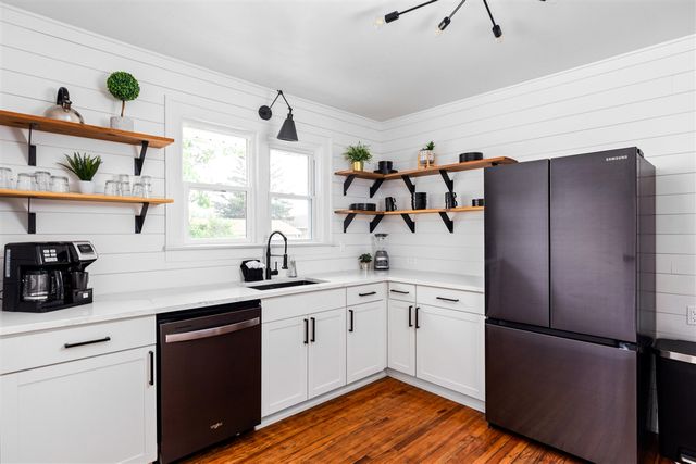 710 W Ludington Avenue, Ludington, MI 49431