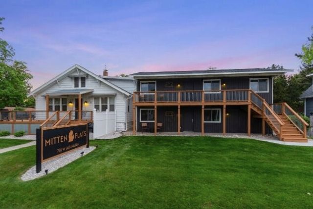 710 W Ludington Avenue, Ludington, MI 49431