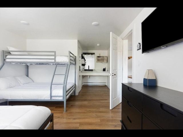 710 W Ludington Avenue, Ludington, MI 49431