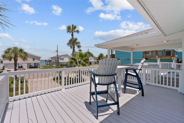 21815 Guadalupe Drive, Galveston, TX 77554