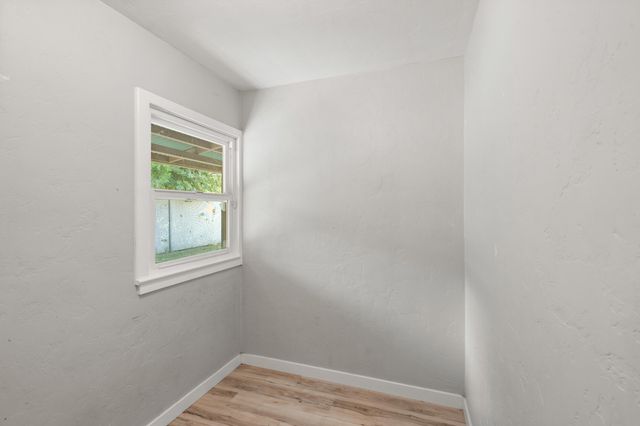 1611 Cloverlawn Drive, Grants Pass, OR 97527