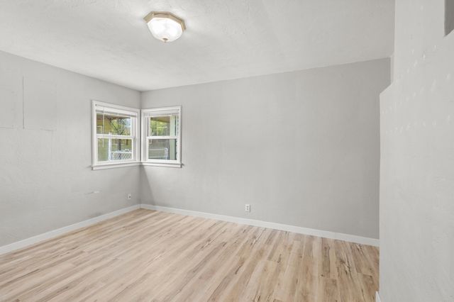 1611 Cloverlawn Drive, Grants Pass, OR 97527