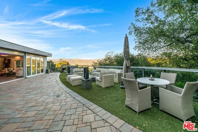 3430 Wrightwood Drive, Studio City (los Angeles), CA 91604
