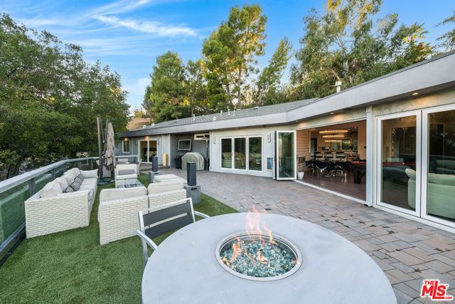 3430 Wrightwood Drive, Studio City (los Angeles), CA 91604