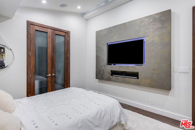 3430 Wrightwood Drive, Studio City (los Angeles), CA 91604