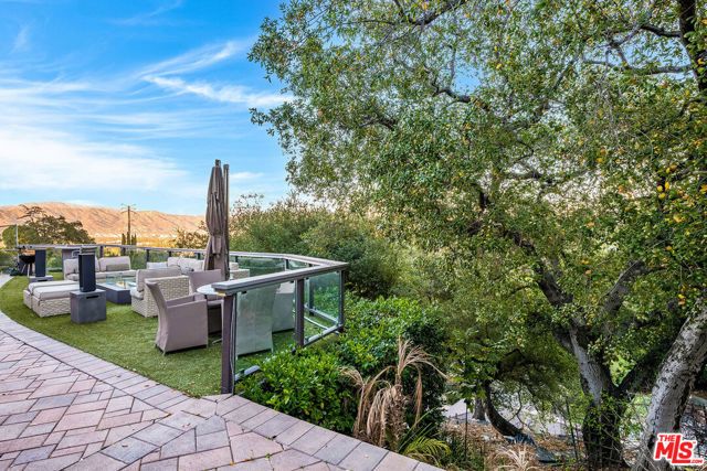 3430 Wrightwood Drive, Studio City (los Angeles), CA 91604