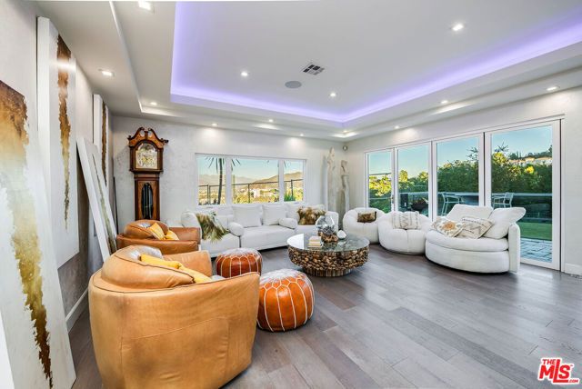 3430 Wrightwood Drive, Studio City (los Angeles), CA 91604