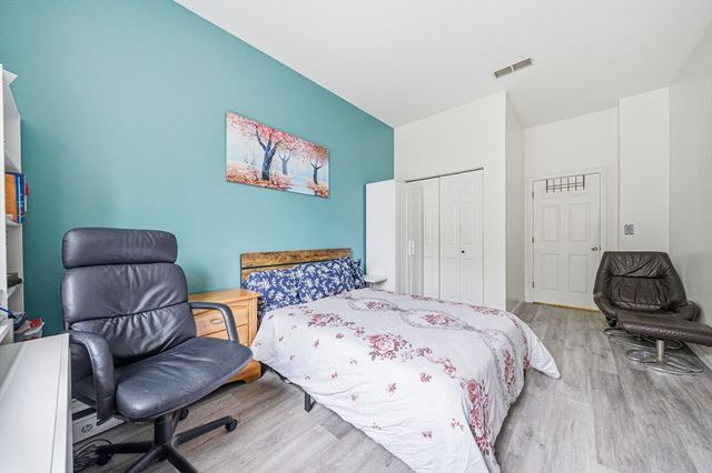 90 Sea 107, Weymouth, MA 02191