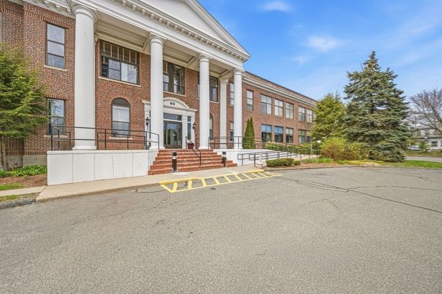 90 Sea 107, Weymouth, MA 02191