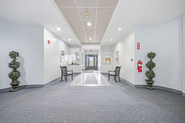 90 Sea 107, Weymouth, MA 02191