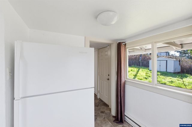 800 Oakhill Av SE, Salem, OR 97302