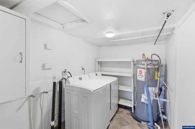 800 Oakhill Av SE, Salem, OR 97302