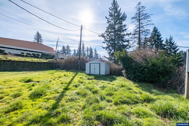 800 Oakhill Av SE, Salem, OR 97302