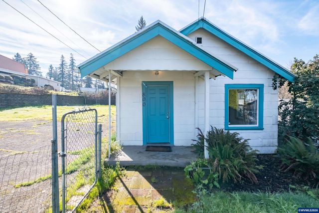 800 Oakhill Av SE, Salem, OR 97302
