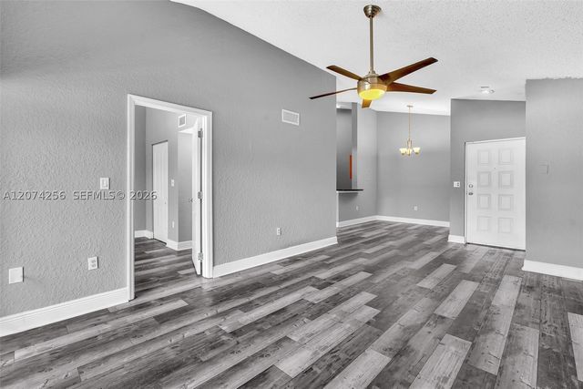 2803 N Oakland Forest Dr 206, Oakland Park, FL 33309