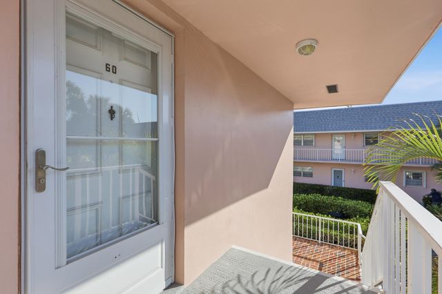 18081 SE Country Club Drive 6-60, Jupiter, FL 33469