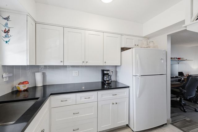 18081 SE Country Club Drive 6-60, Jupiter, FL 33469