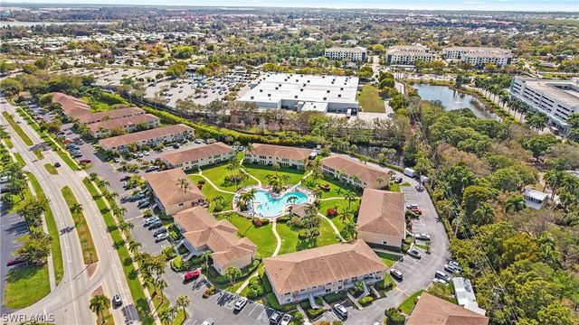 160 Palm DR 3024, Naples, FL 34112