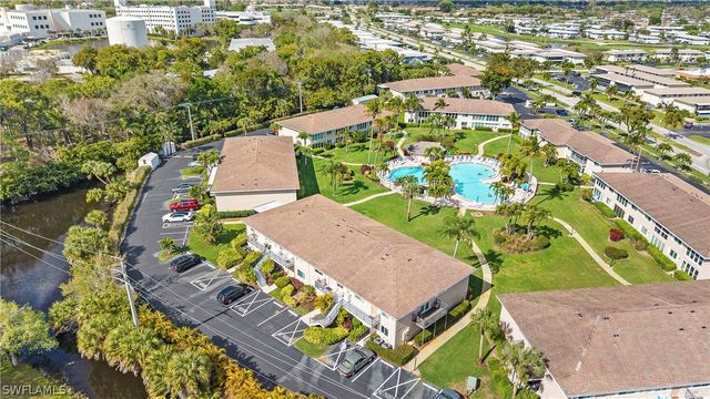 160 Palm DR 3024, Naples, FL 34112