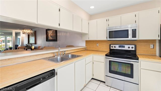 160 Palm DR 3024, Naples, FL 34112