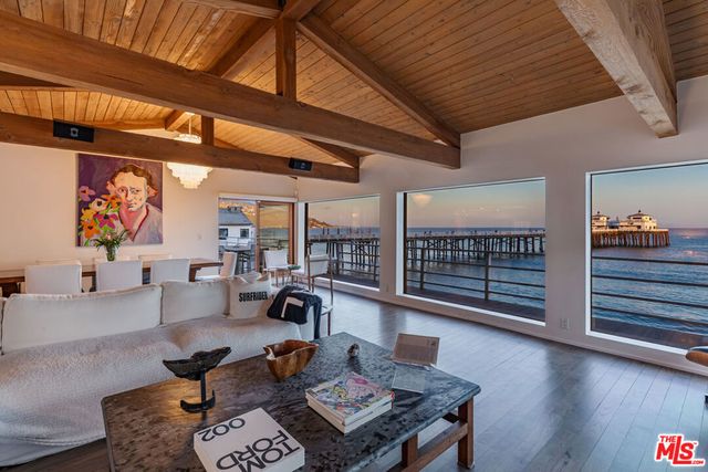 23018 Pacific Coast Highway, Malibu, CA 90265