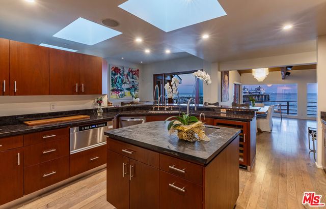 23018 Pacific Coast Highway, Malibu, CA 90265