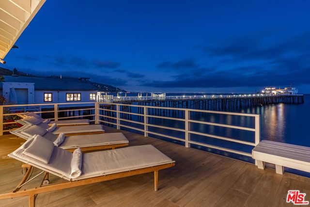 23018 Pacific Coast Highway, Malibu, CA 90265