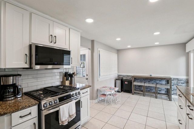 9035 W Morgan AVENUE, Milwaukee, WI 53228