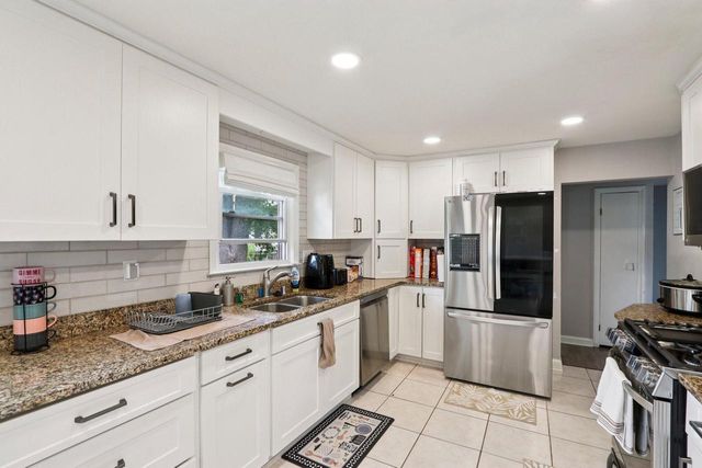 9035 W Morgan AVENUE, Milwaukee, WI 53228