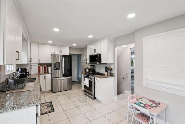 9035 W Morgan AVENUE, Milwaukee, WI 53228