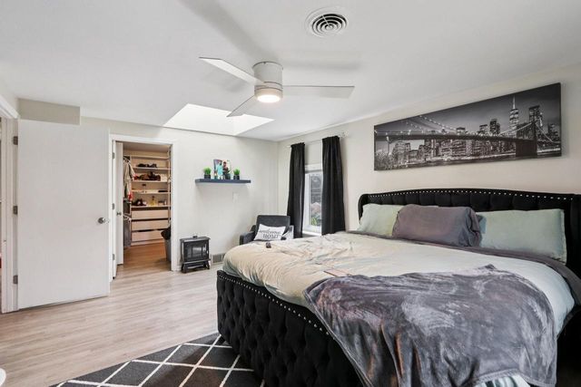 9035 W Morgan AVENUE, Milwaukee, WI 53228