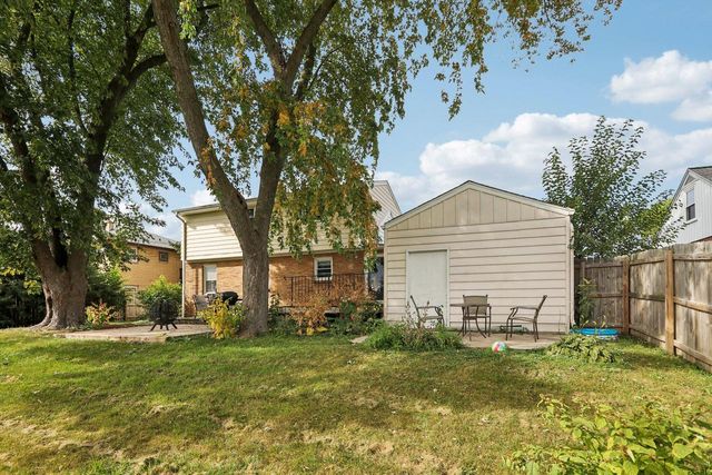 9035 W Morgan AVENUE, Milwaukee, WI 53228