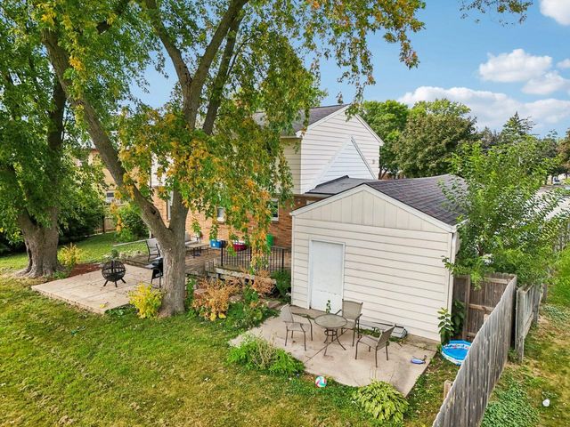 9035 W Morgan AVENUE, Milwaukee, WI 53228